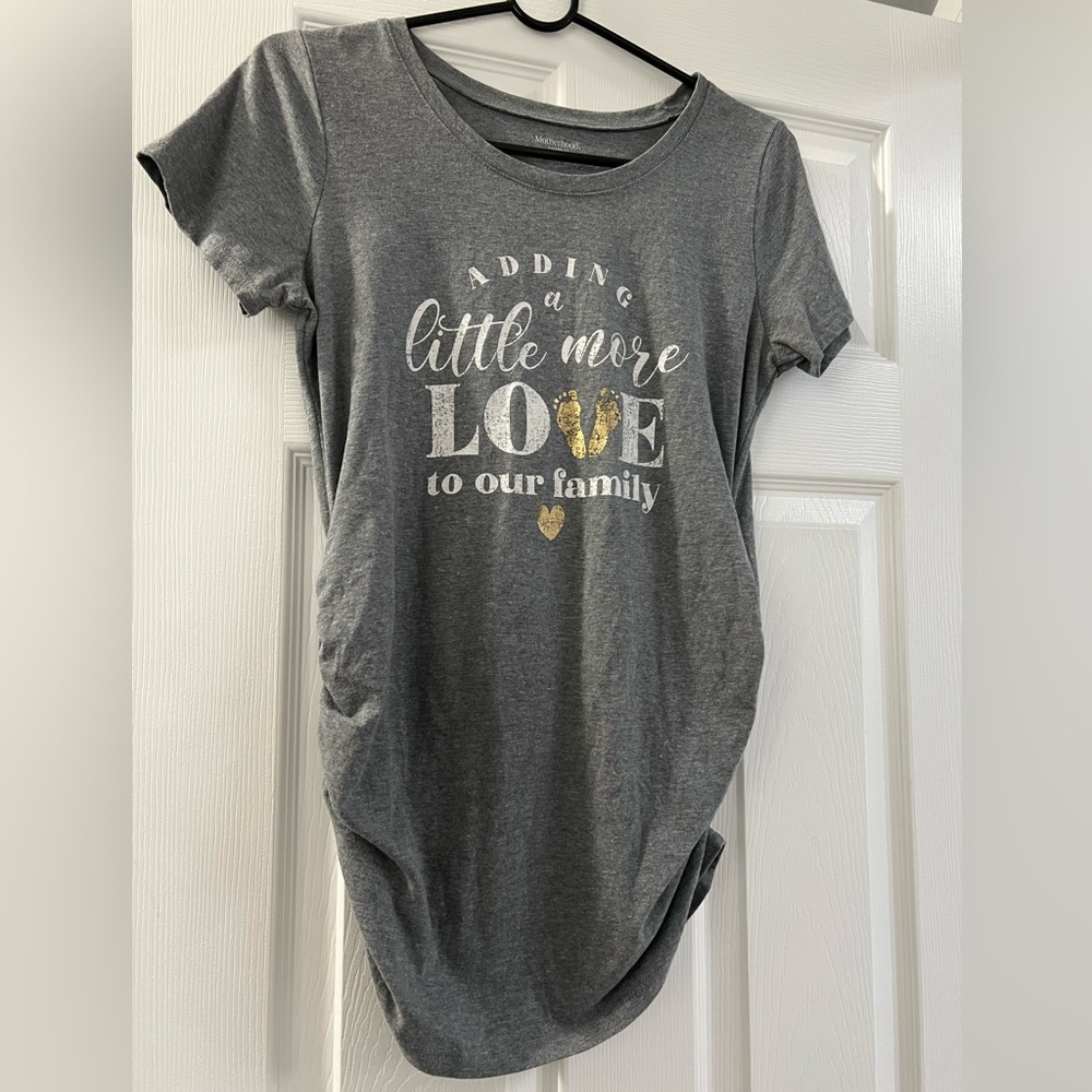 Motherhood maternity tops